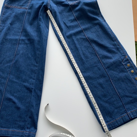 Anthropologie- Wide Leg Jeans - Picture 9 of 11